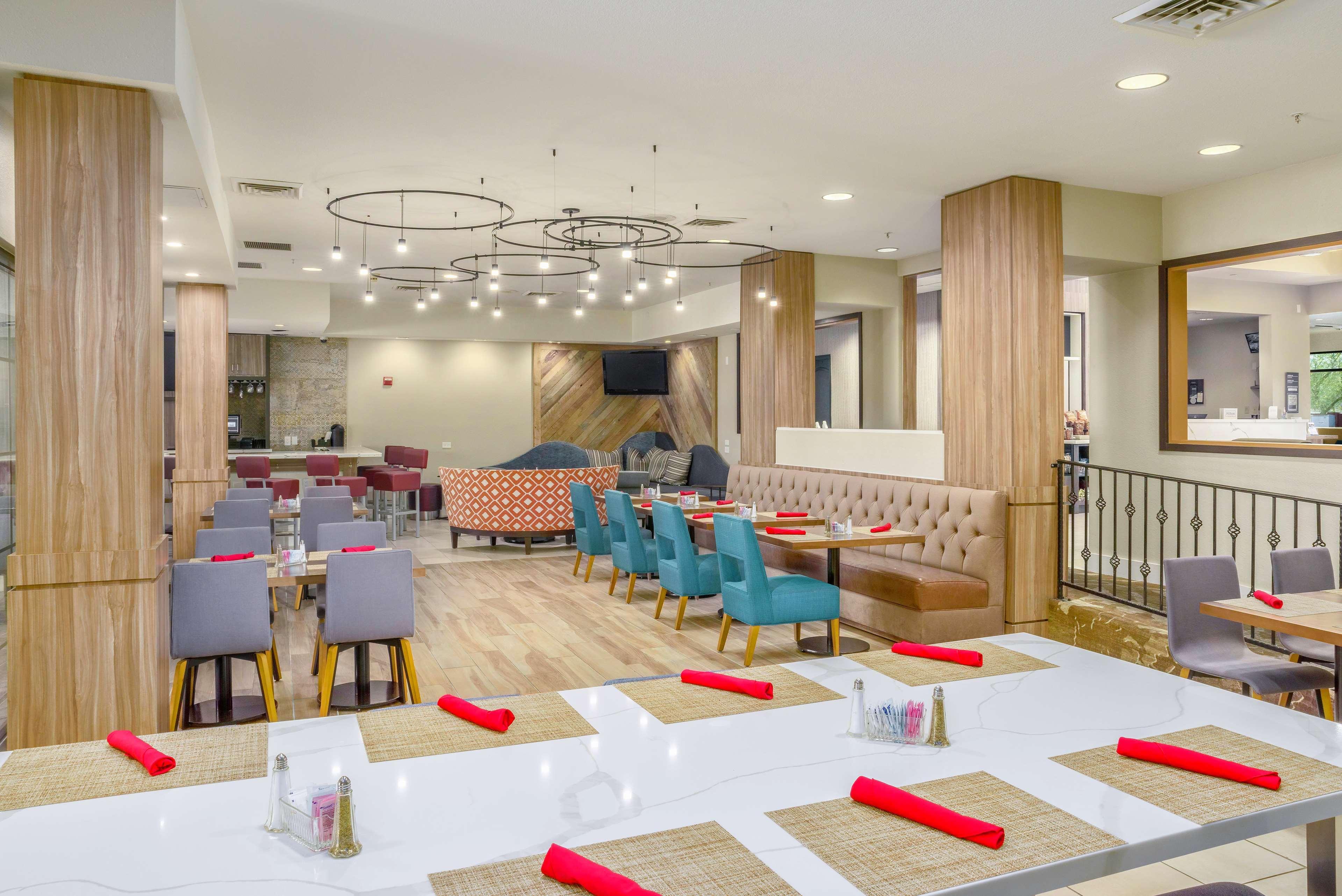 Hilton Garden Inn Phoenix Airport Екстериор снимка
