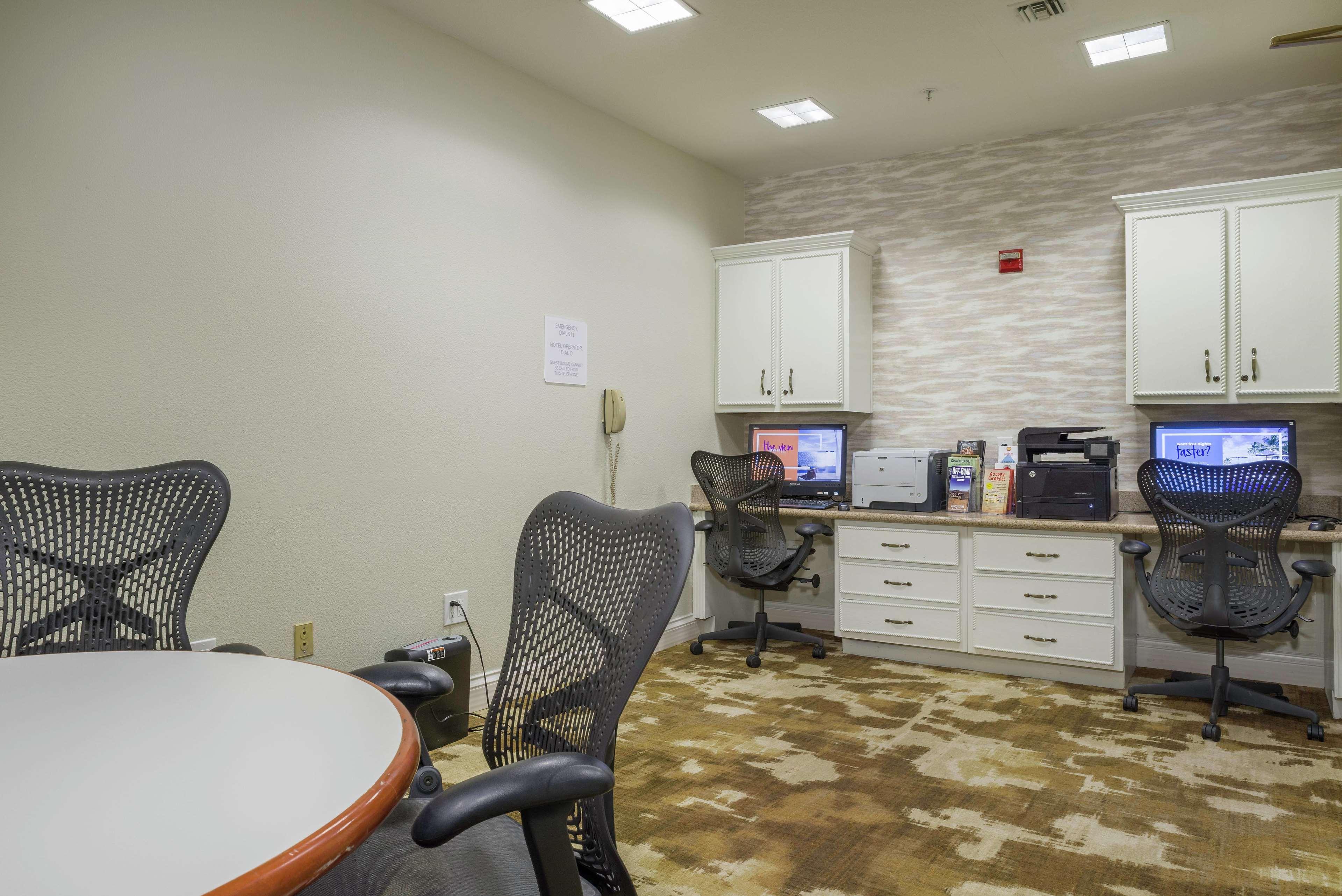 Hilton Garden Inn Phoenix Airport Екстериор снимка