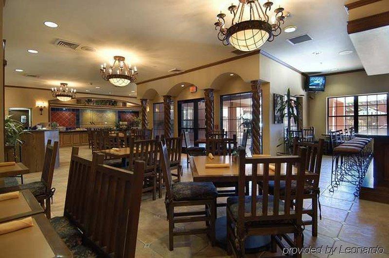 Hilton Garden Inn Phoenix Airport Ресторант снимка