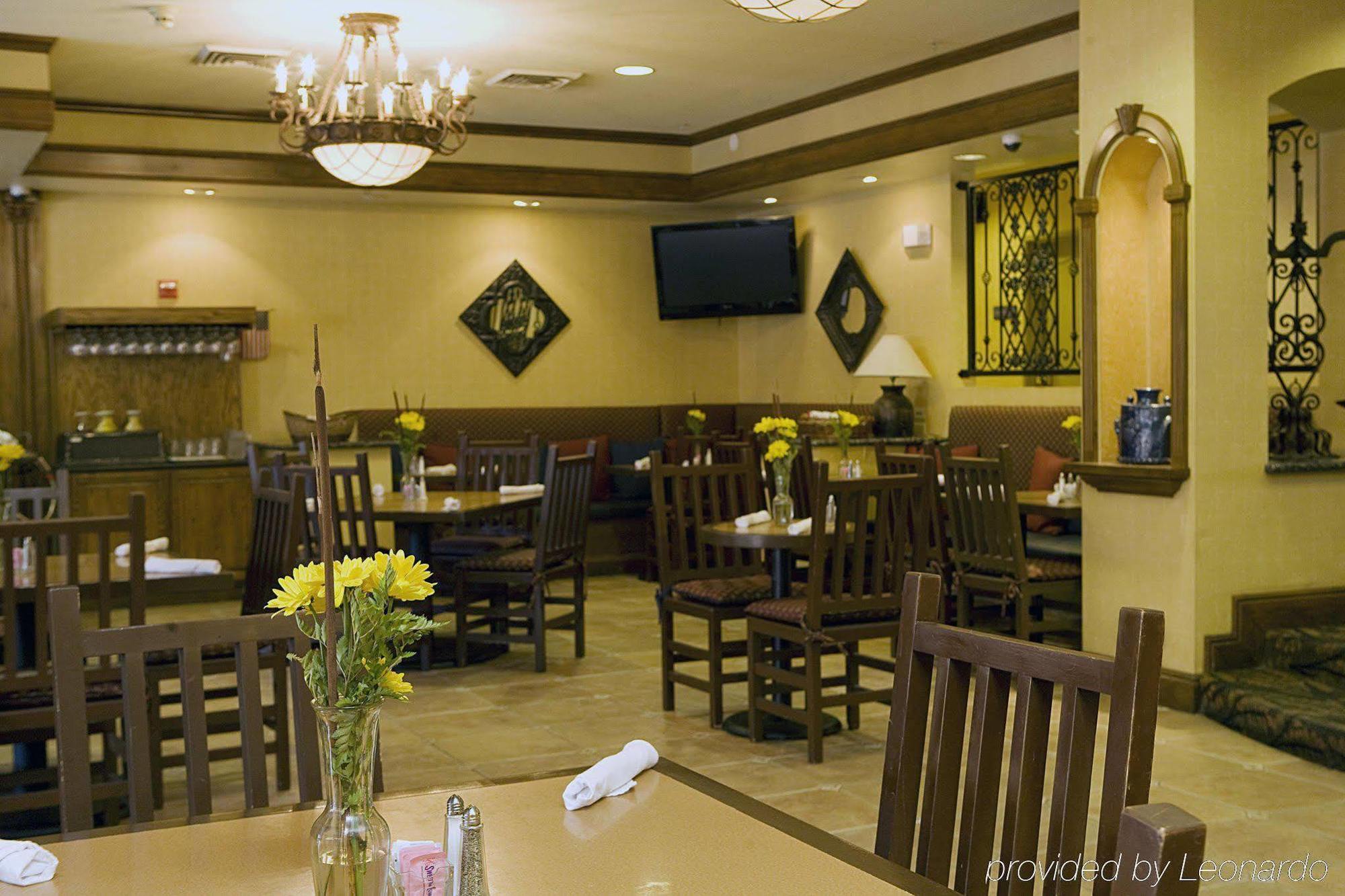 Hilton Garden Inn Phoenix Airport Ресторант снимка